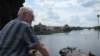 praag11_small.jpg