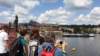 praag7_small.jpg
